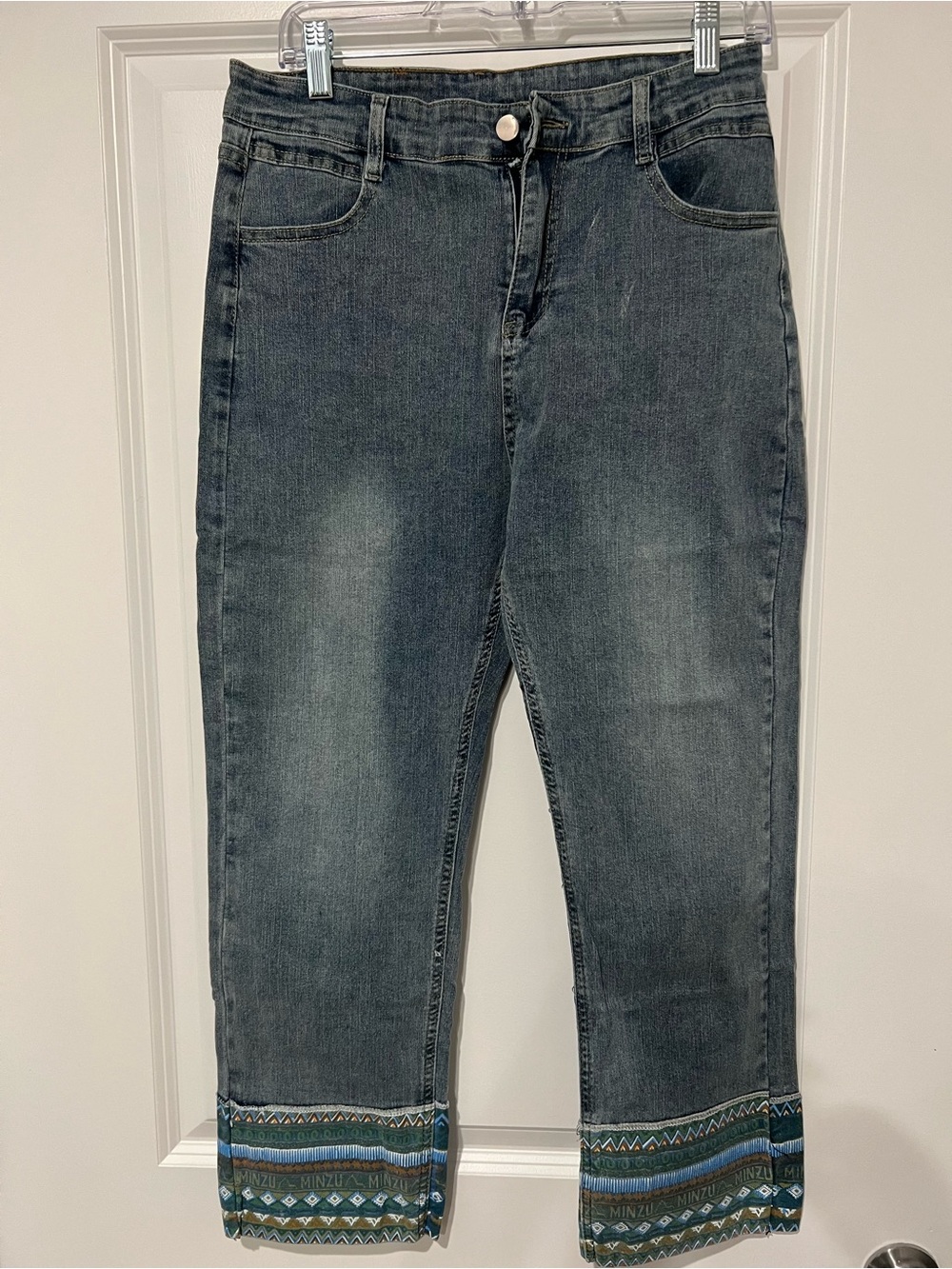 Women's Dark Wash Cropped Jeans with Decorative Embroidered Cuff